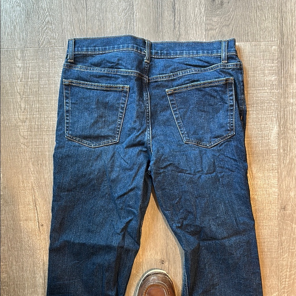 Sonoma Blue Straight Jeans with Classic Indigo Hue